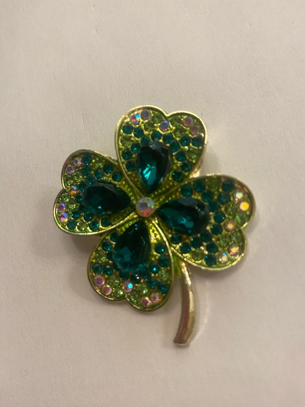 Four-Leaf Clover Green Crystal Brooch New